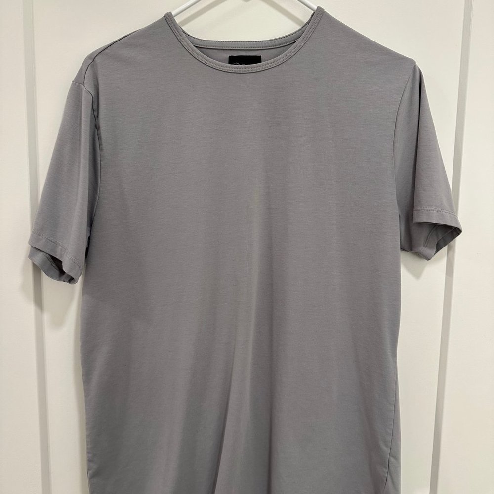 Cuts - AO Curve-Hem Tee - Grey - Medium